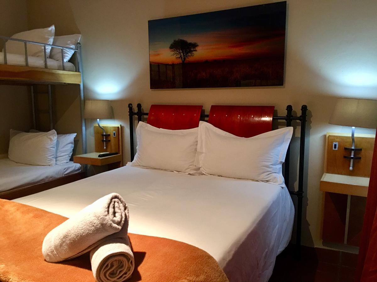 Travel Inn Kroonstad Eksteriør billede