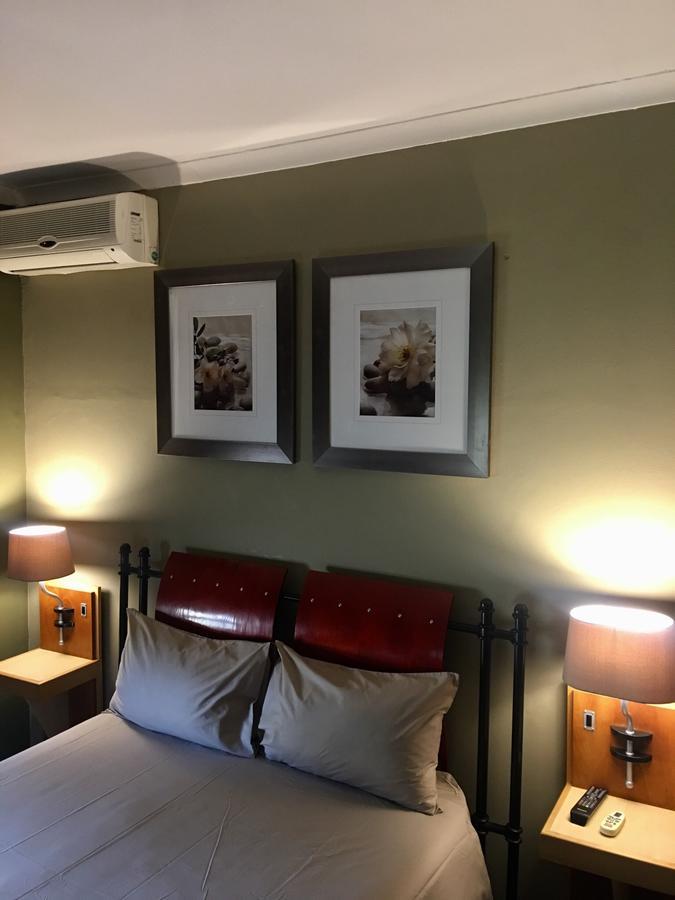 Travel Inn Kroonstad Eksteriør billede