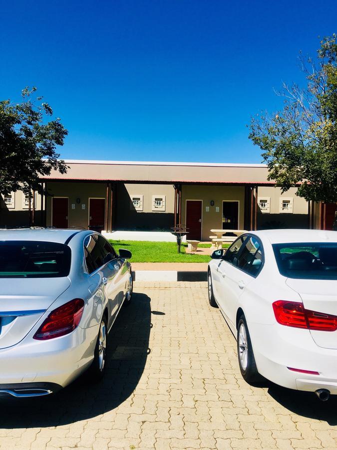 Travel Inn Kroonstad Eksteriør billede